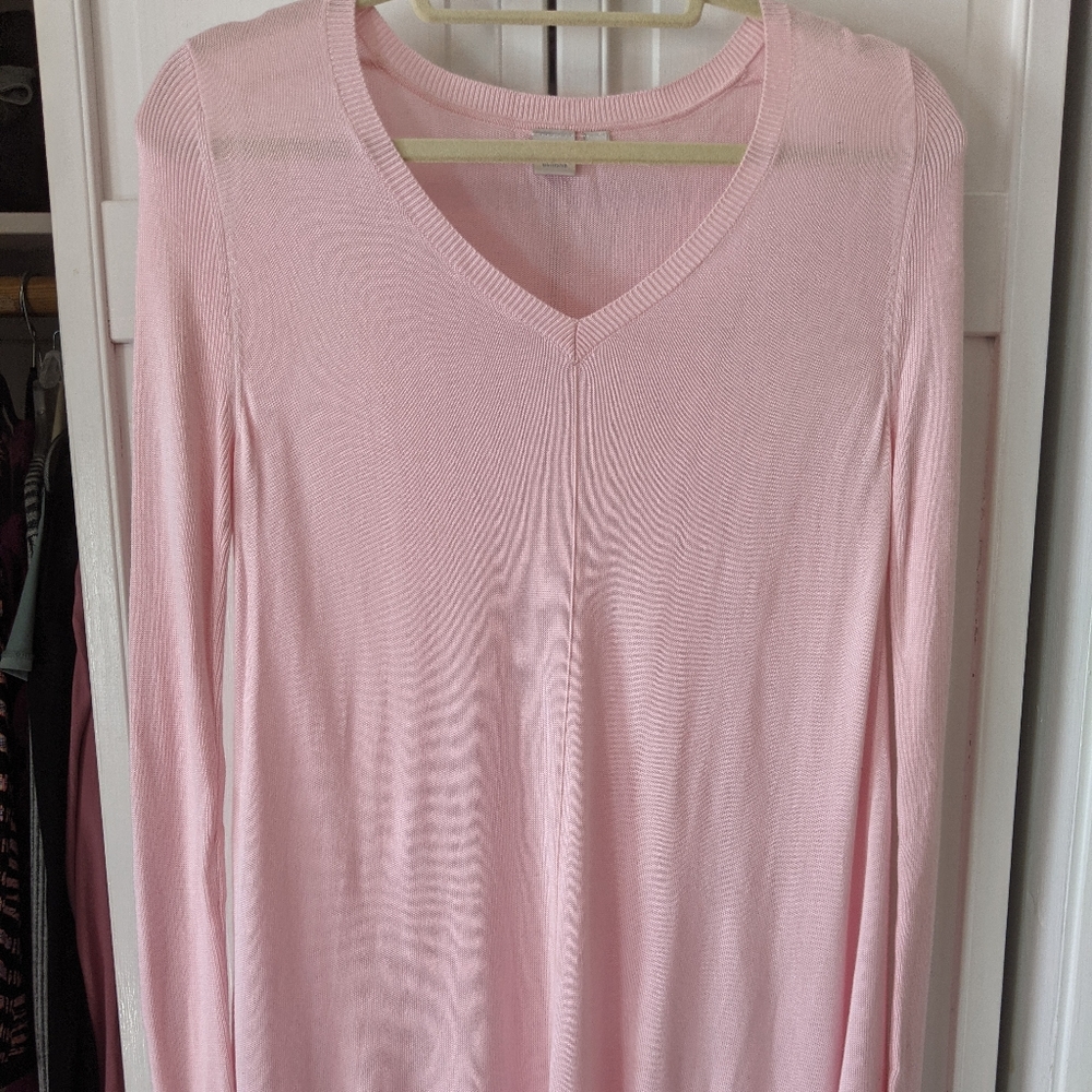 Pink long sleeve sweater from Twik